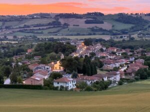 Landelijk verblijf tussen de heuvels van Le Marche