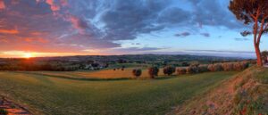 Zonsopgang boven de heuvels rond Monte Porzio