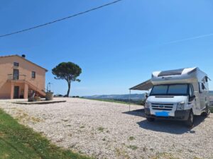 Hondvriendelijke camperplaats in Le Marche